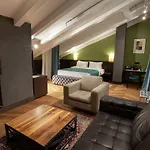 Solun 4* 的里雅斯特