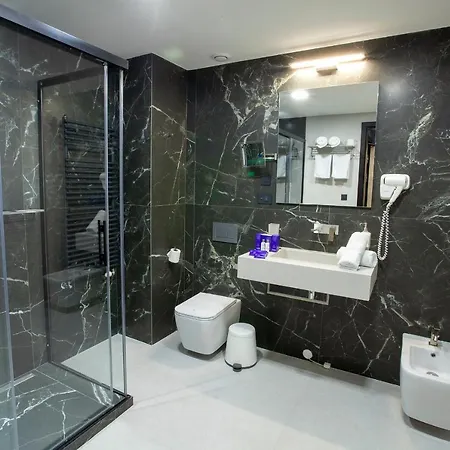 Hotel Solun 4*