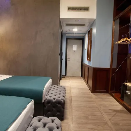 Solun 4* Trieste